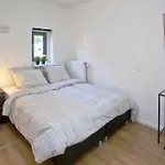 Elzen City Apartments