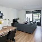 Elzen City Apartments